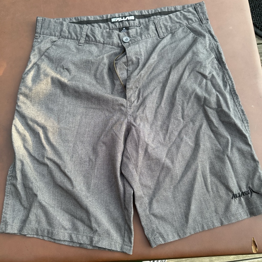Alia Men's‎ Gray Flat Front Shorts
